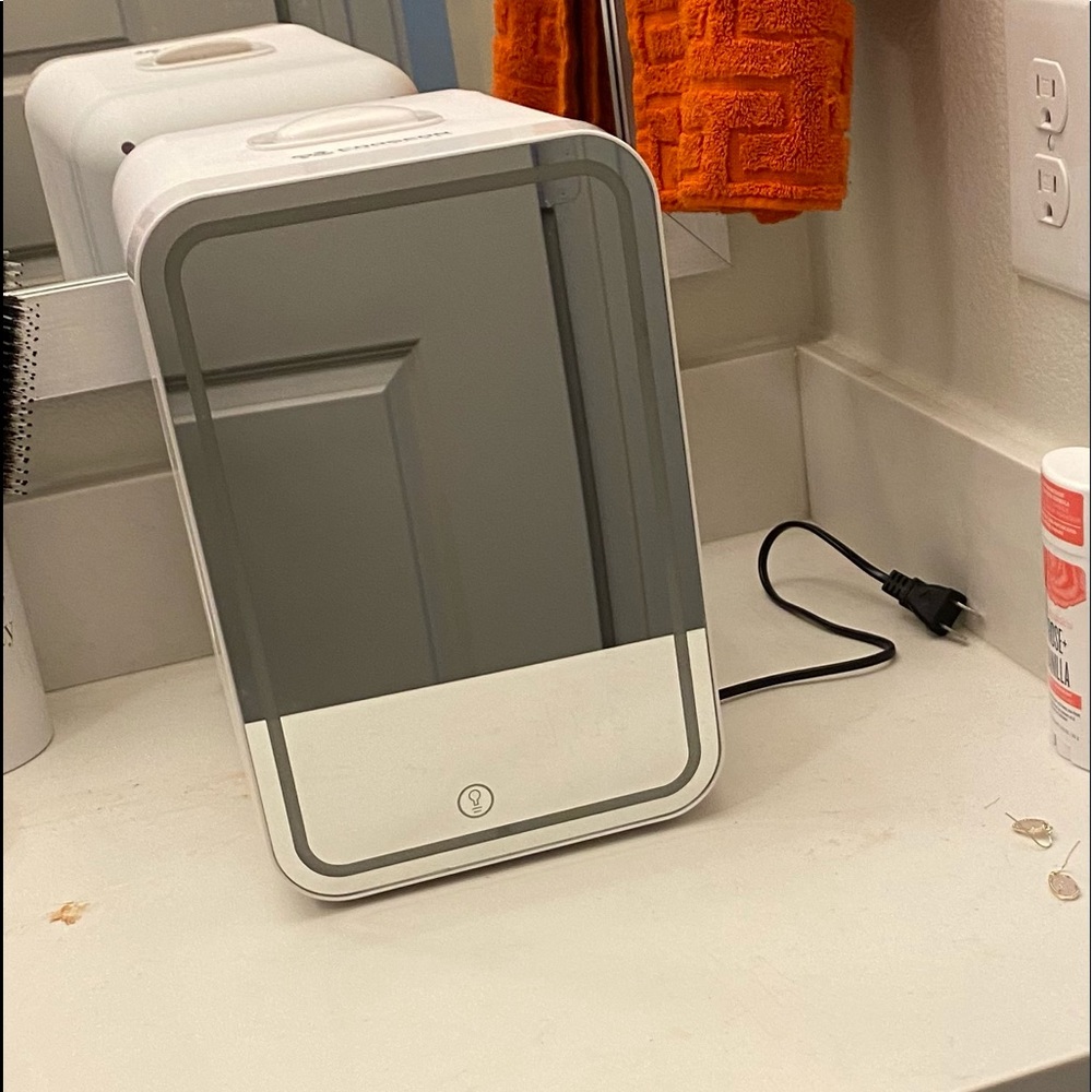 Cooli Skincare Fridge